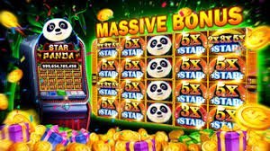 https666 Slots တွင် Jackpot ဆုငွေကြီး ရနေသောကစားသမား ပျော်ရွှင်နေသောမြင်ကွင်း